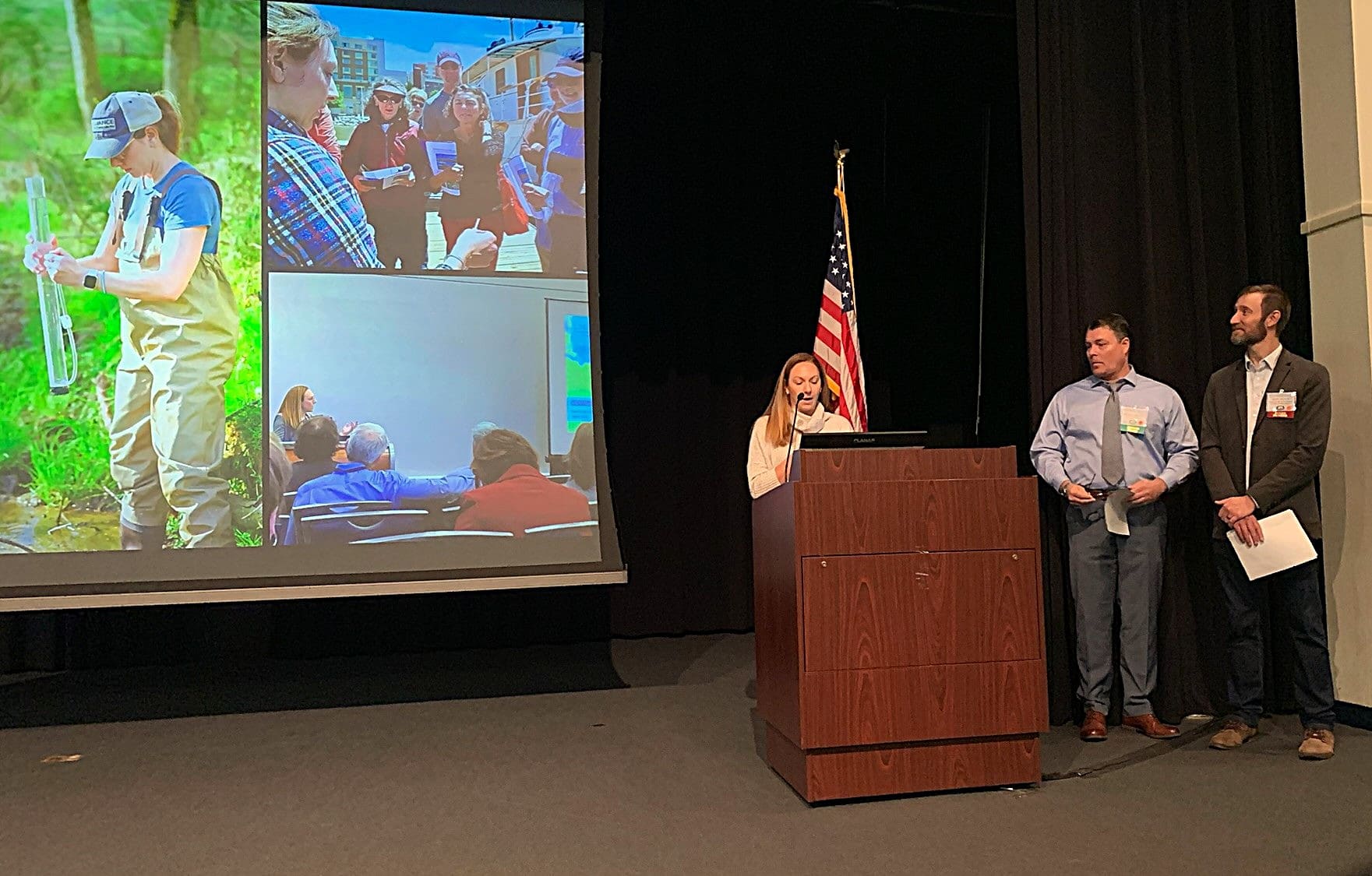 Liz Chudoba receives water monitoring award